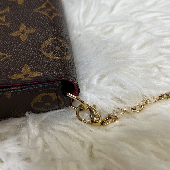 Authentic Louis Vuitton Pochette Felicie - Picture 11 of 14